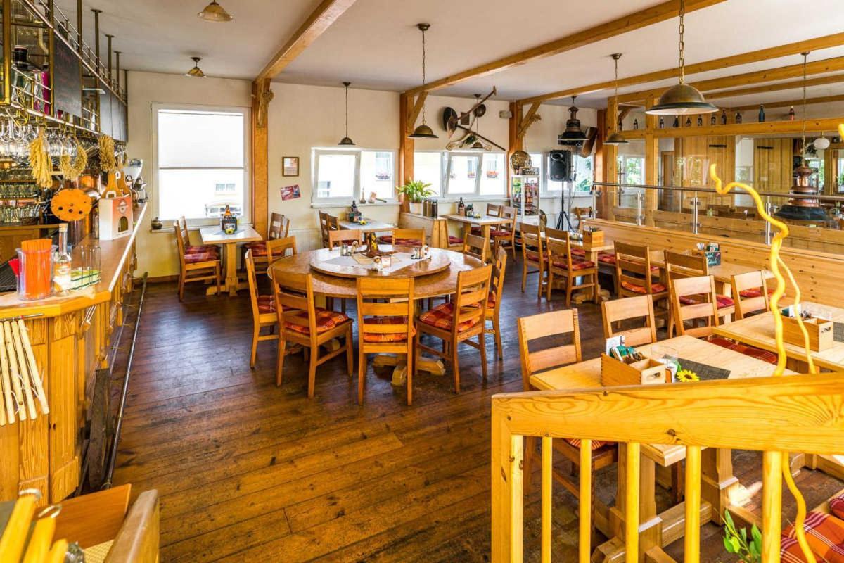 Hotel Am Brauhaus Waren  Buitenkant foto