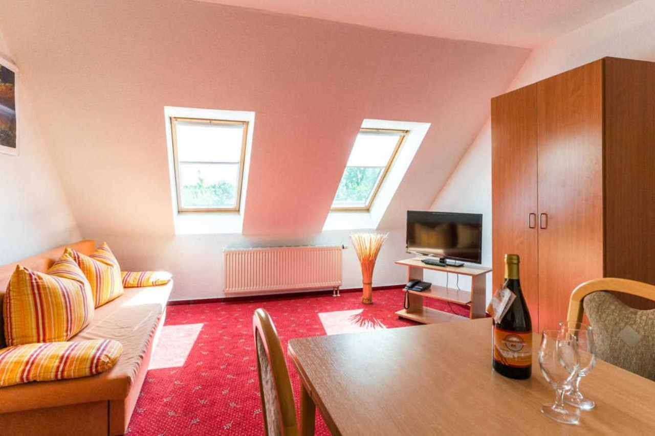 Hotel Am Brauhaus Waren  Buitenkant foto