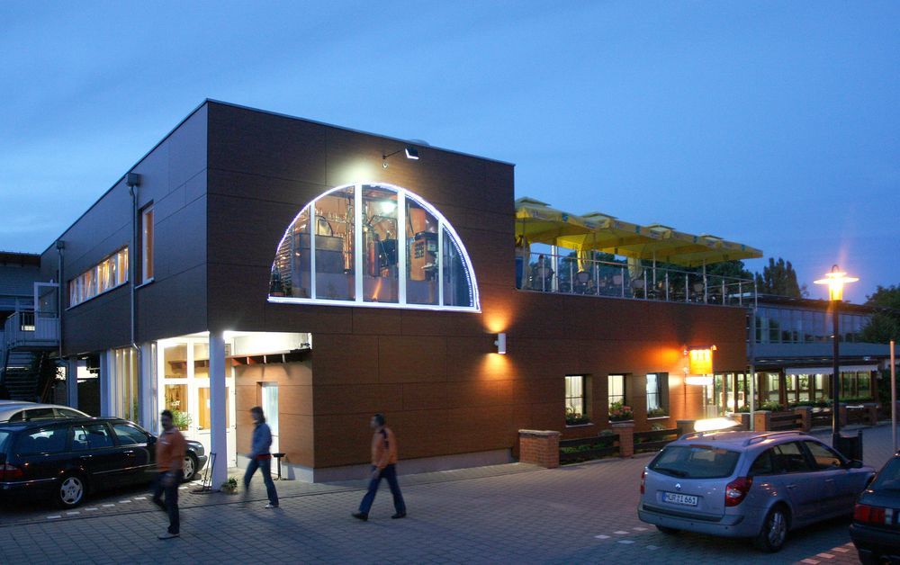 Hotel Am Brauhaus Waren  Buitenkant foto